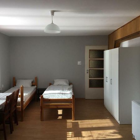 Noclegi Tulipan Konin  Buitenkant foto